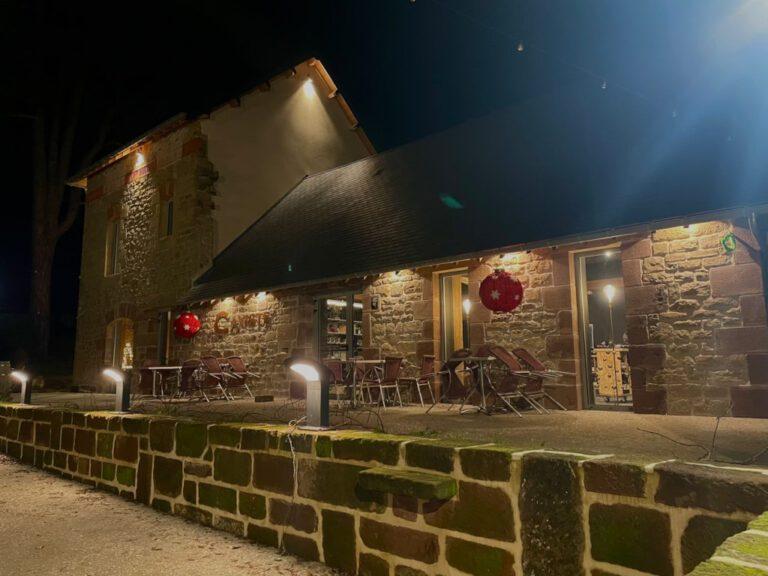 Façade de la boutique caviste vin d'olivier à Saint pantaleon de Larche